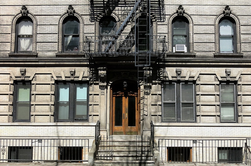 Questions to Ask Your Landlord Before Signing a Lease